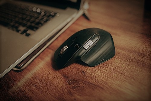 Should You Buy a Silent Wireless Mouse